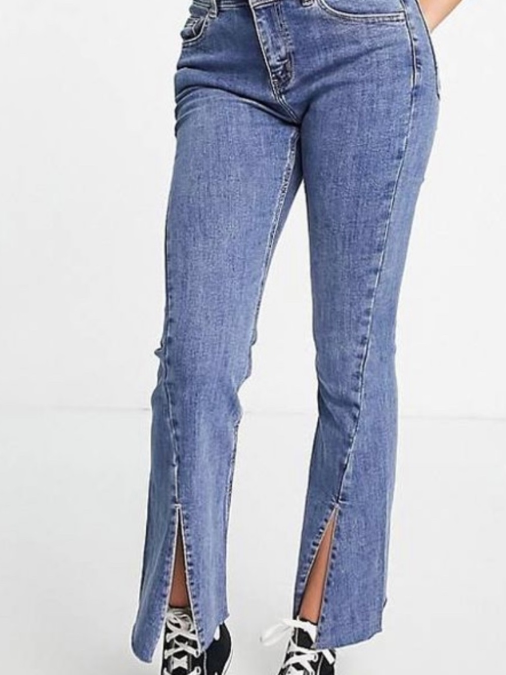 Urban Revivo Flared Slit Hem Jeans in Blue Size12 Like New (Worn Just Once) - Picture 2 of 16